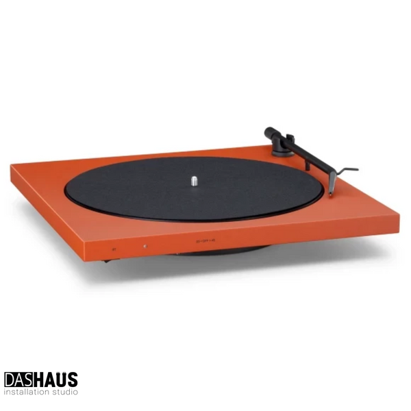 Tone Factory - Turntable Terracotta Red (with dust cover) 9120129861304 фото