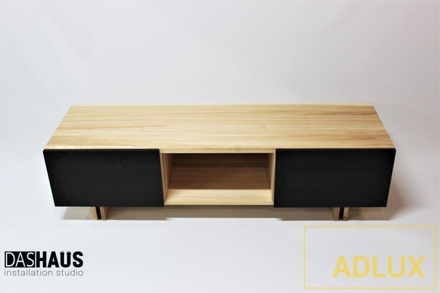 ADLUX SLIM TV‑2‑1500‑O‑B oak + black doors SLIM_TV_2_1500_O_B фото