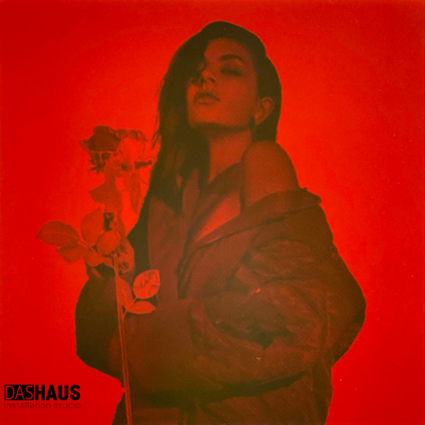 Вінілова платівка Charli XCX &mdash; Number 1 Angel (LP, 2017/2025, Germany, Red Vinyl, RSD Limited Edition, Stereo, 5021732546197) 5021732546197 фото