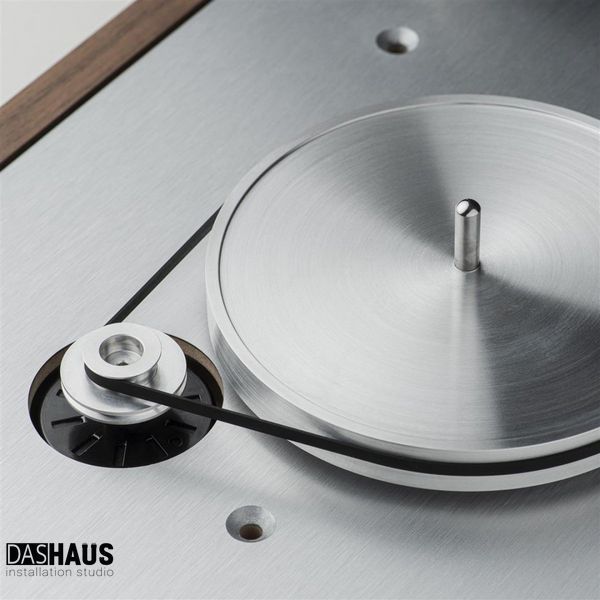 Pro-Ject The Classic Evo 2M Silver Walnut 9120122294888 фото