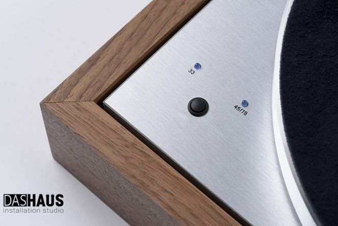 Pro-Ject The Classic Evo 2M Silver Walnut 9120122294888 фото