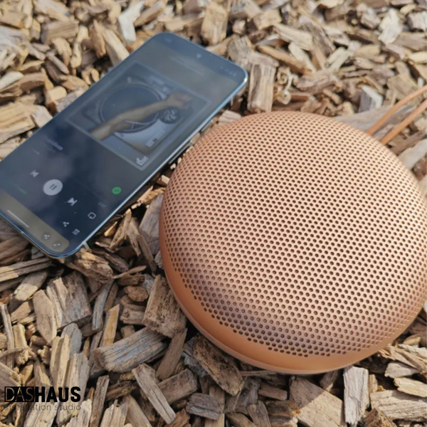 Bang & Olufsen Beosound A1 3rd Gen Honey Tone 1736001 фото