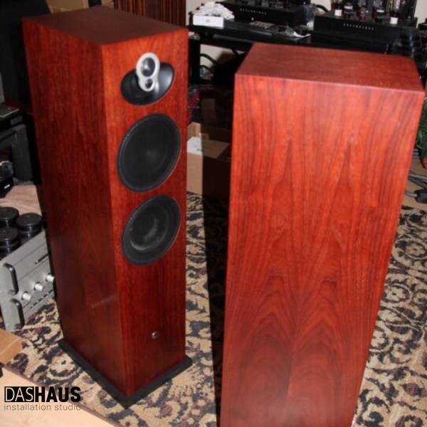 Linn Majik 140 Rosenut Majik 140 acoustics фото